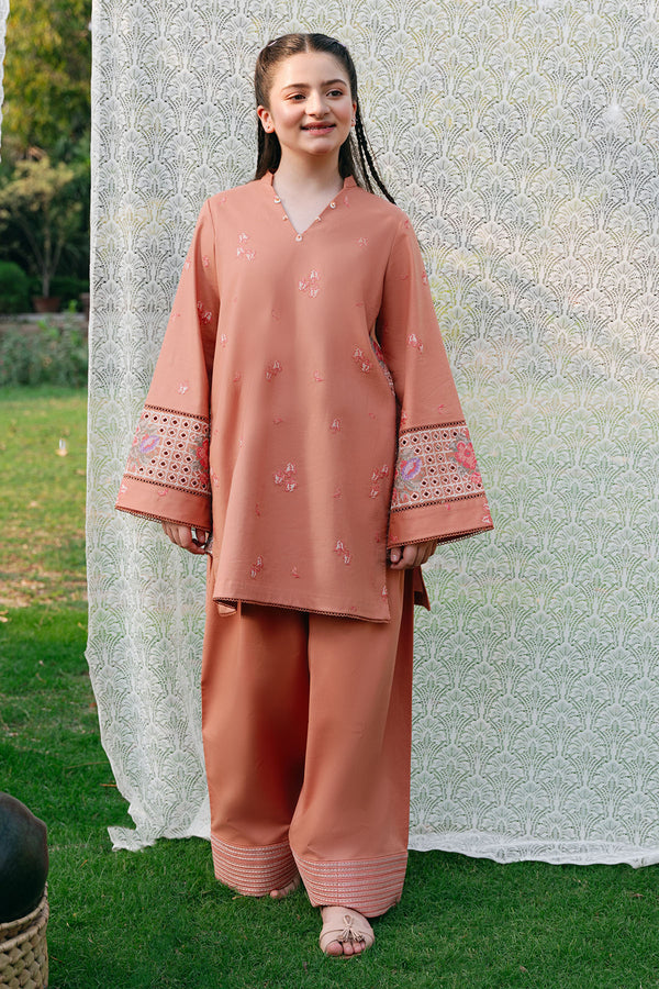 Ember - 2 Piece Lawn